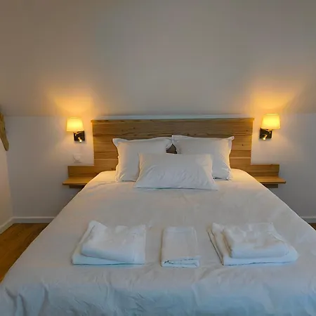 Les Paticheres - L'etable Avec Acces Piscine Holiday home Biville-la-Baignarde